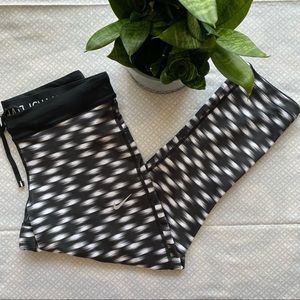 Nike Leggings - size small
